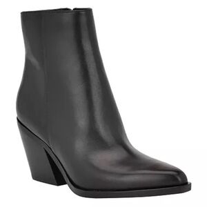 NWT ~ Calvin Klein “Fallone” Black Pointed Toe Leather Ankle Boots.